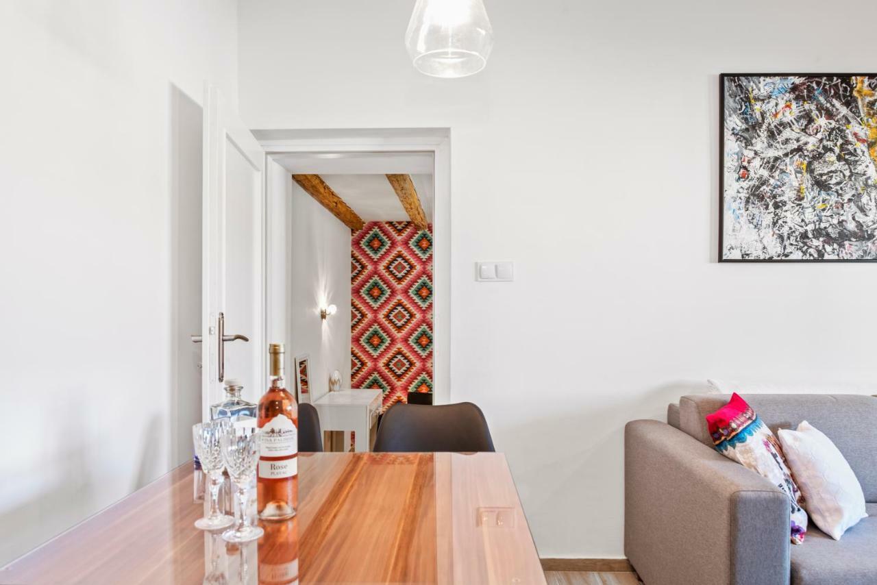 Appartement Kurika Anzotica à Šibenik Extérieur photo